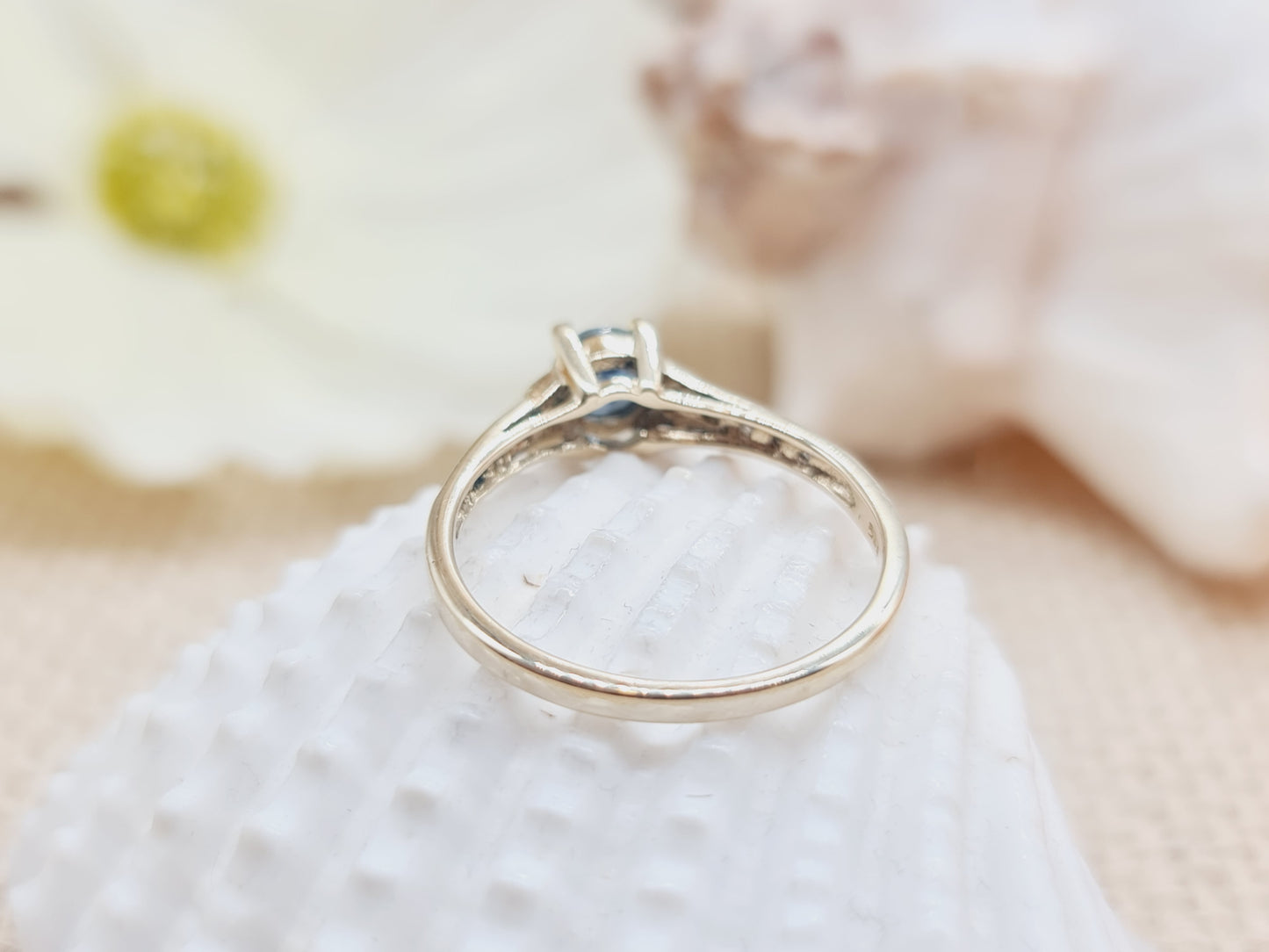 Ring Safire 375 9 KT Gold Gr. 55