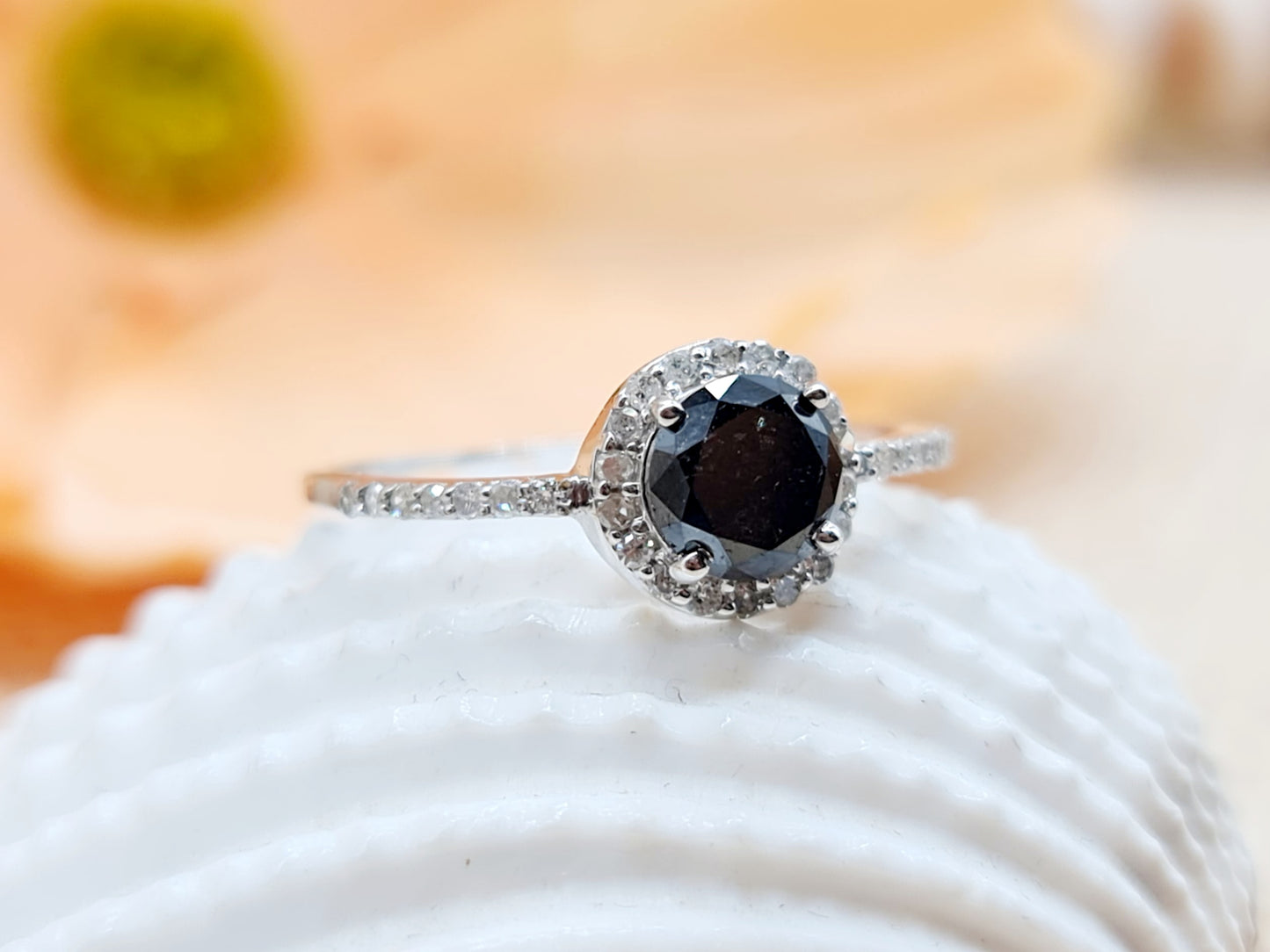 Ring Hemathit Brillanten 375 9 KT Weißgold Gr. 55