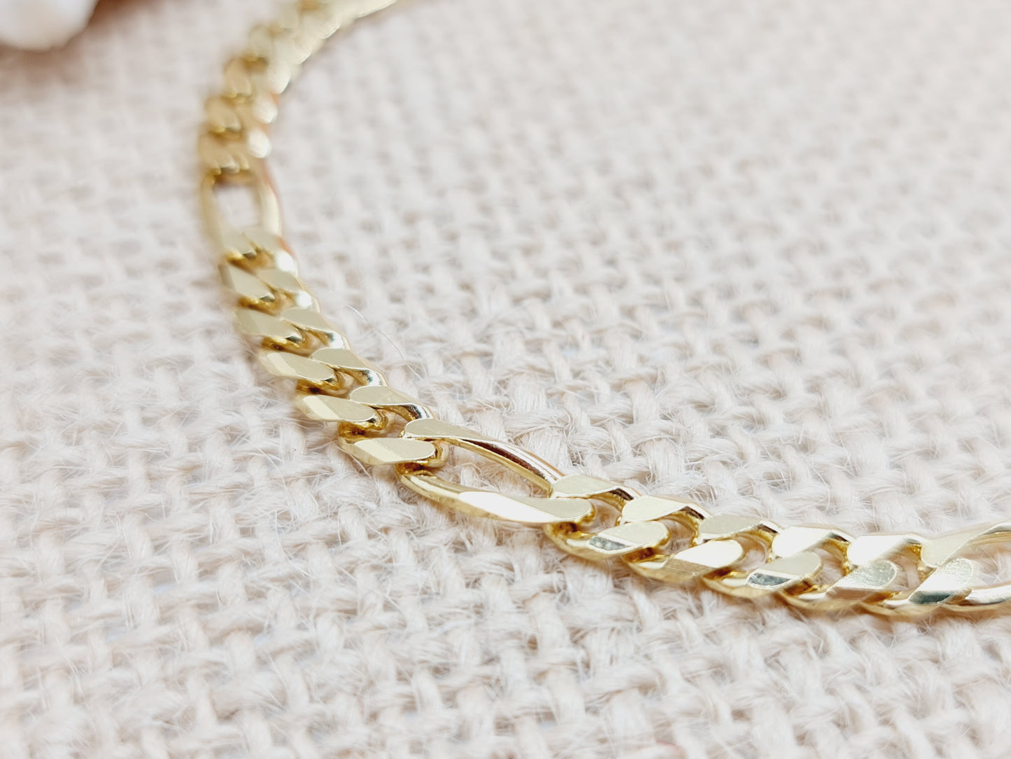 Armband Figaro 4,5mm 21cm 333 8 KT Gold