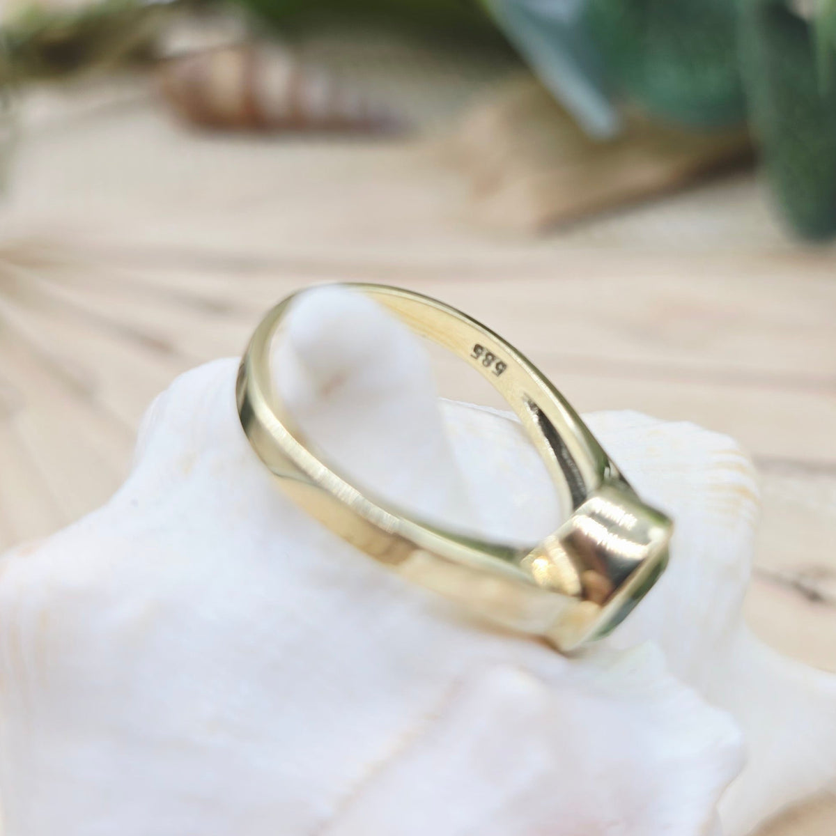 Gold Ring Peridot 585 14KT Gold Gr: 58 (18,4mm) 4,44g