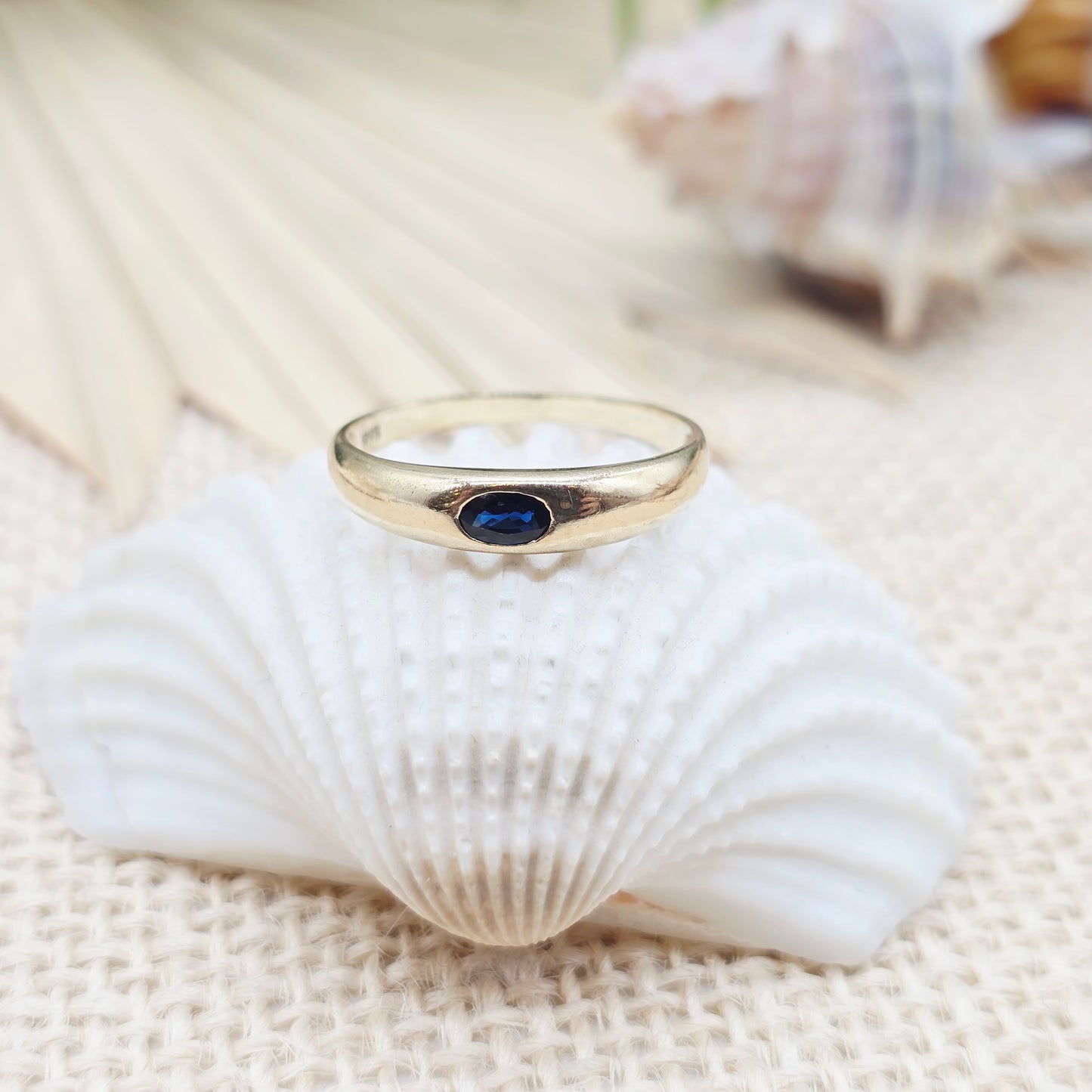 Ring Gold 333 8kt Safir Gr: 57 (18,1mm)