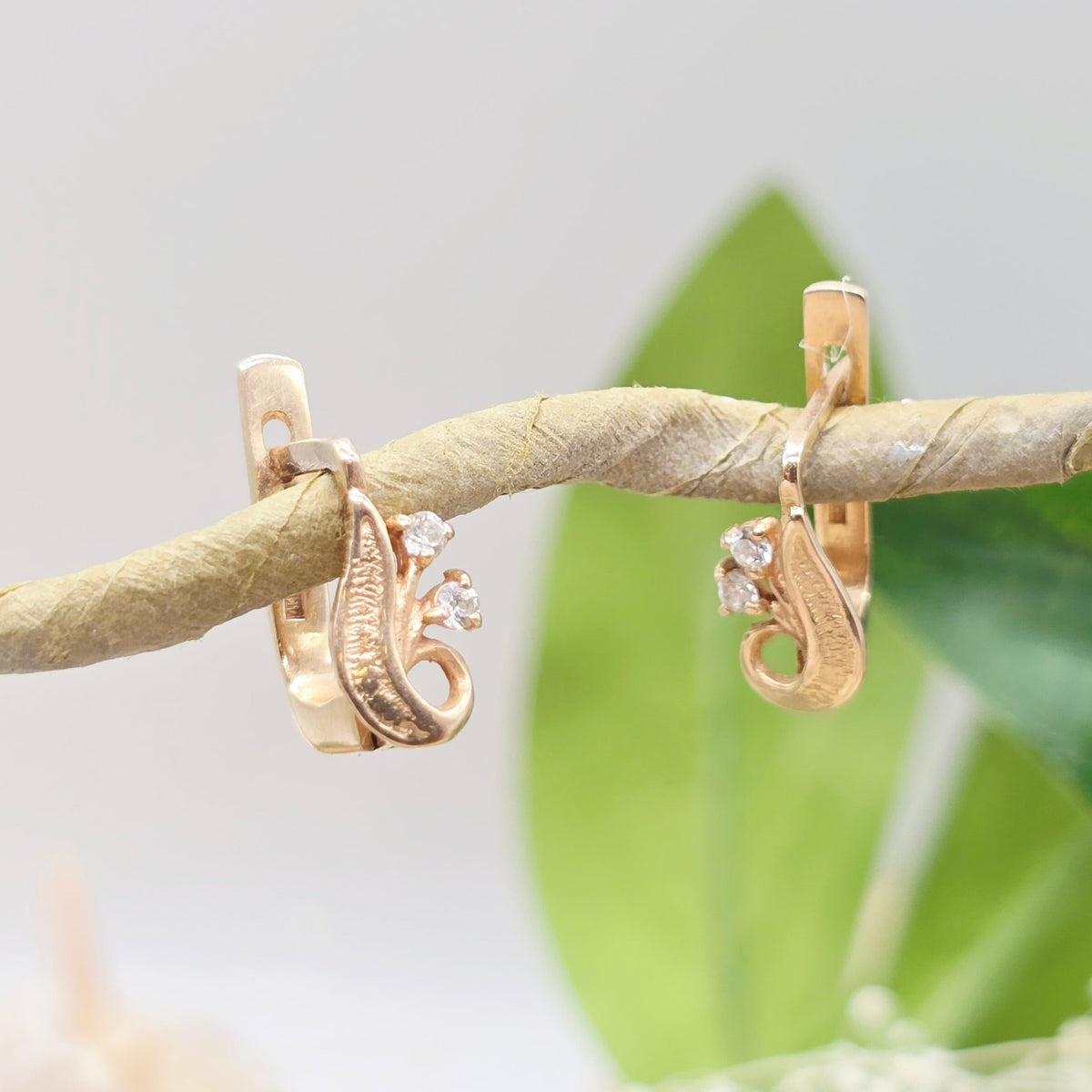 Ohrringe Rotgold 585 14kt Zirkonia Geschwungen Gr:12*6mm
