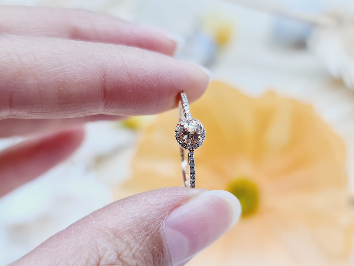 Ring Solitär Morganit Brillanten 417 10 KT Rotgold