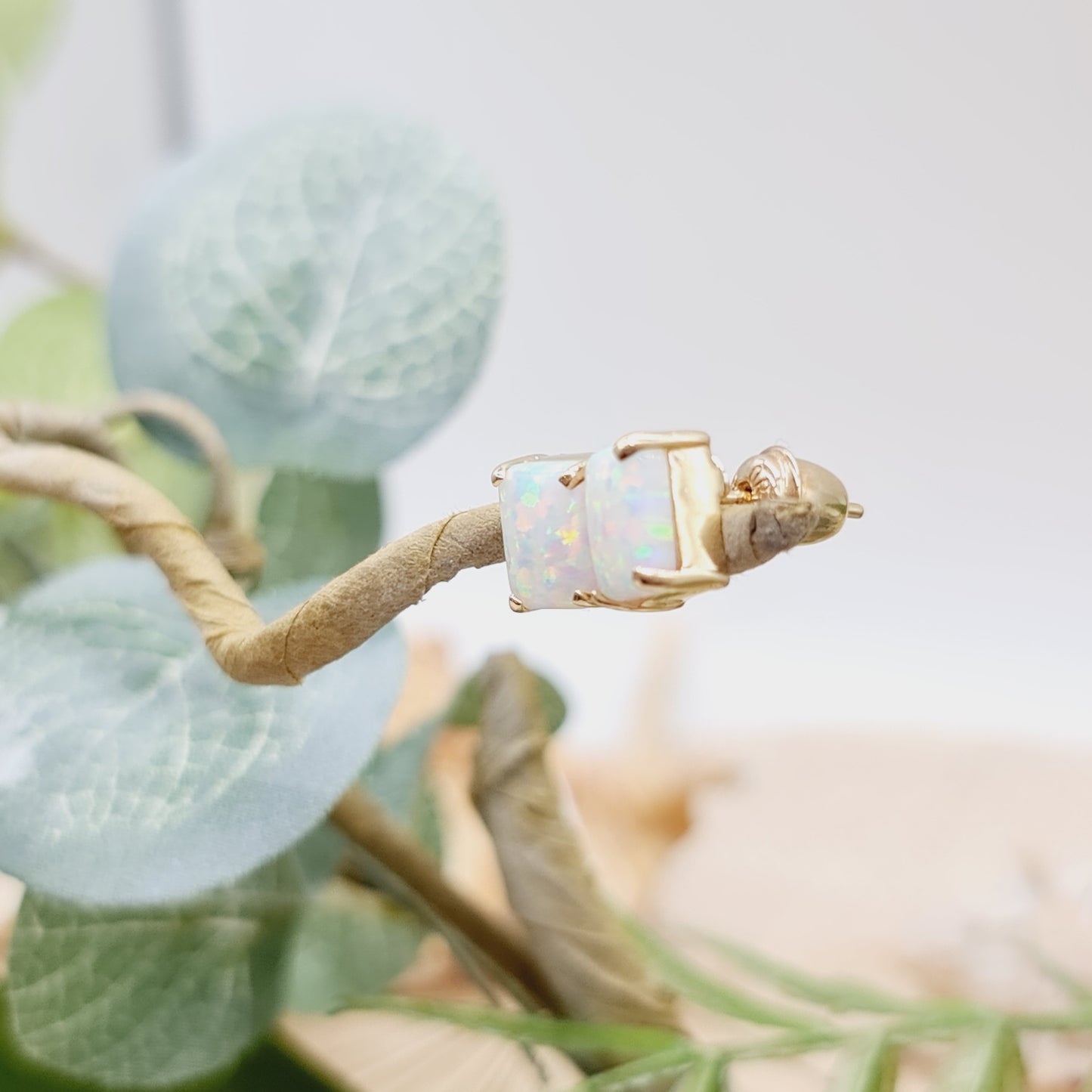 Ohrringe 585 14 KT Gold Synth. Opal