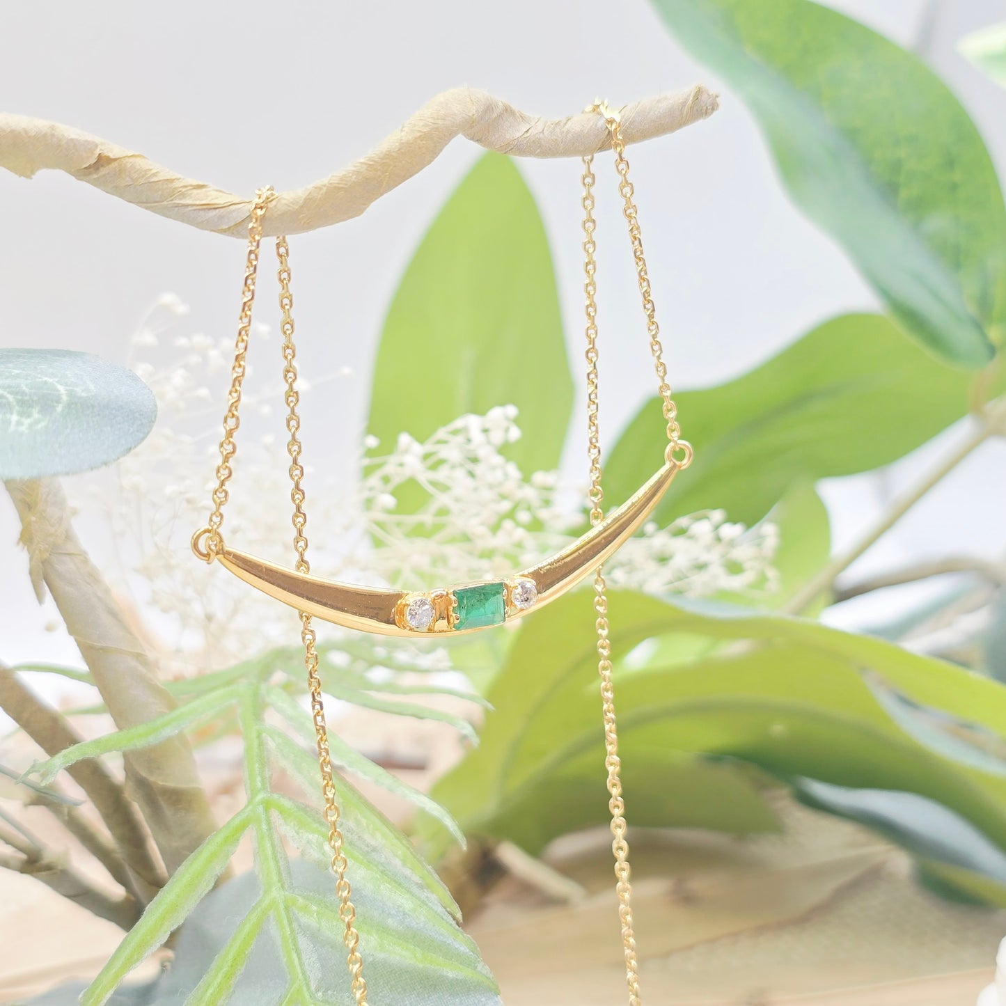 Collier Gold 750 18kt 1 Smaragd und 2 Brillanten 43cm