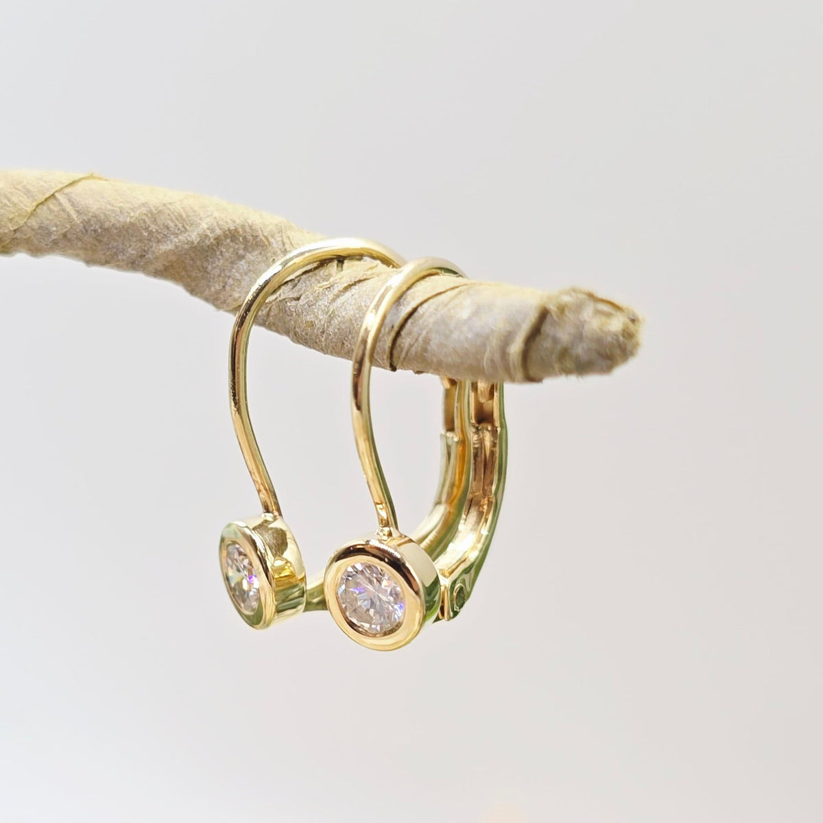 Ohrringe Gelbgold 750 18 kt Brillanten 15*4,4mm