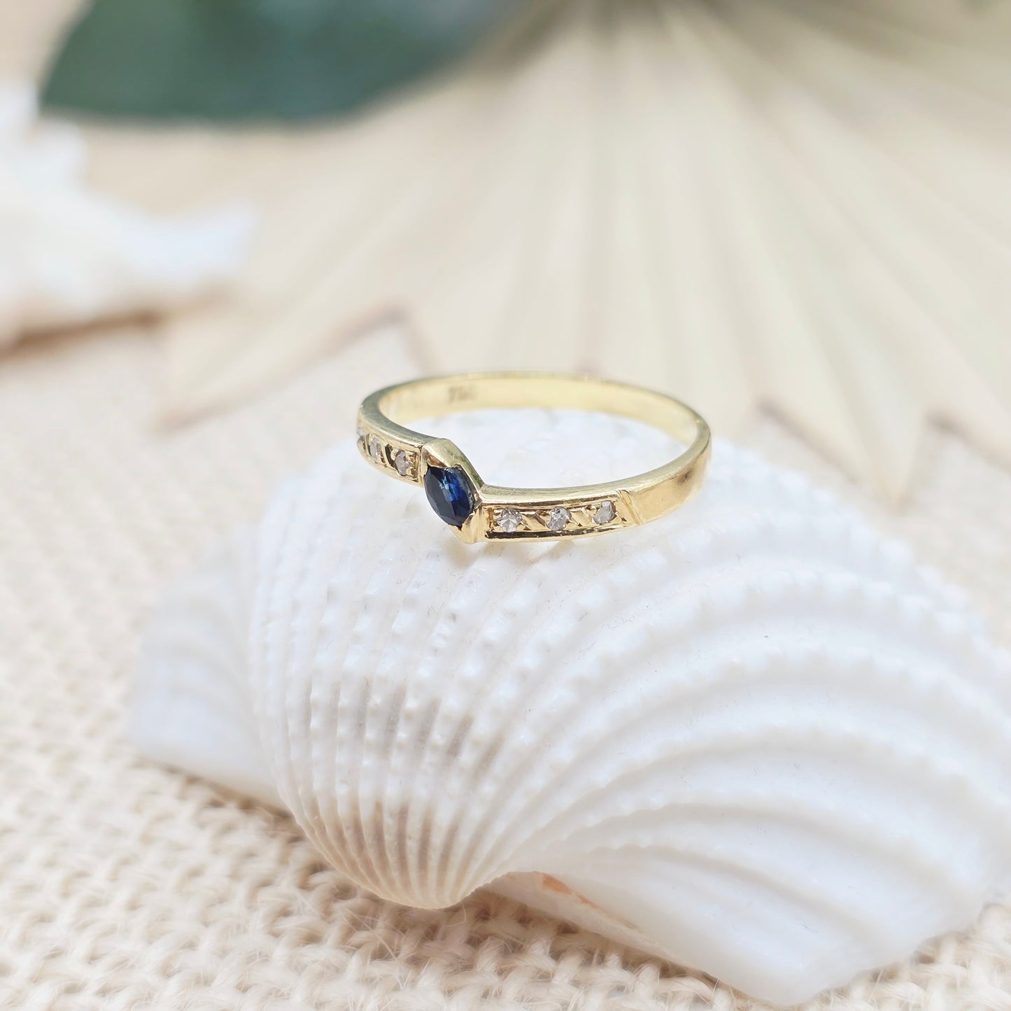 Ring Gold 750 18kt Safir 6 Brillanten Gr: 53