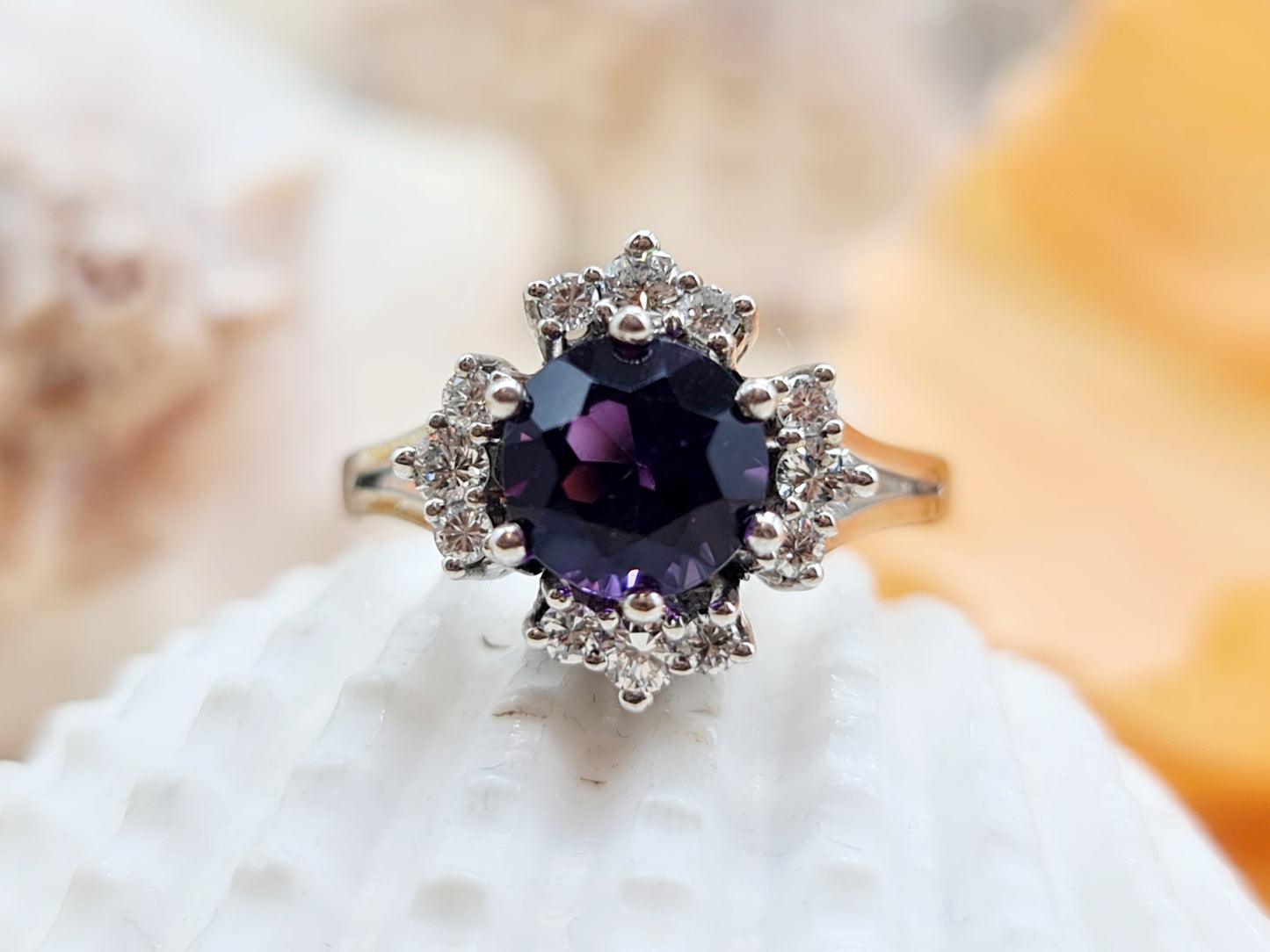 Ring Amethyst Brillanten 585 14 KT Weißgold Gr. 54