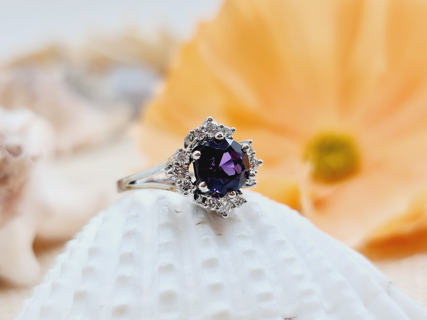 Ring Amethyst Brillanten 585 14 KT Weißgold Gr. 54
