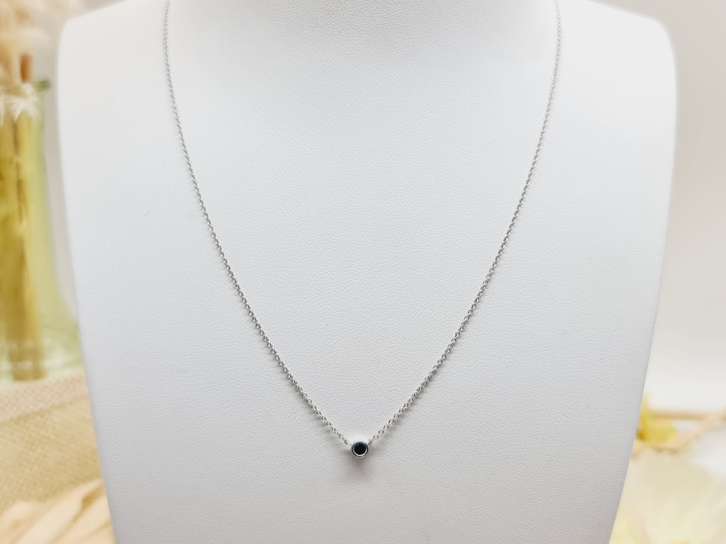 Collier Synt. Safir 42cm 585 14 KT Weißgold