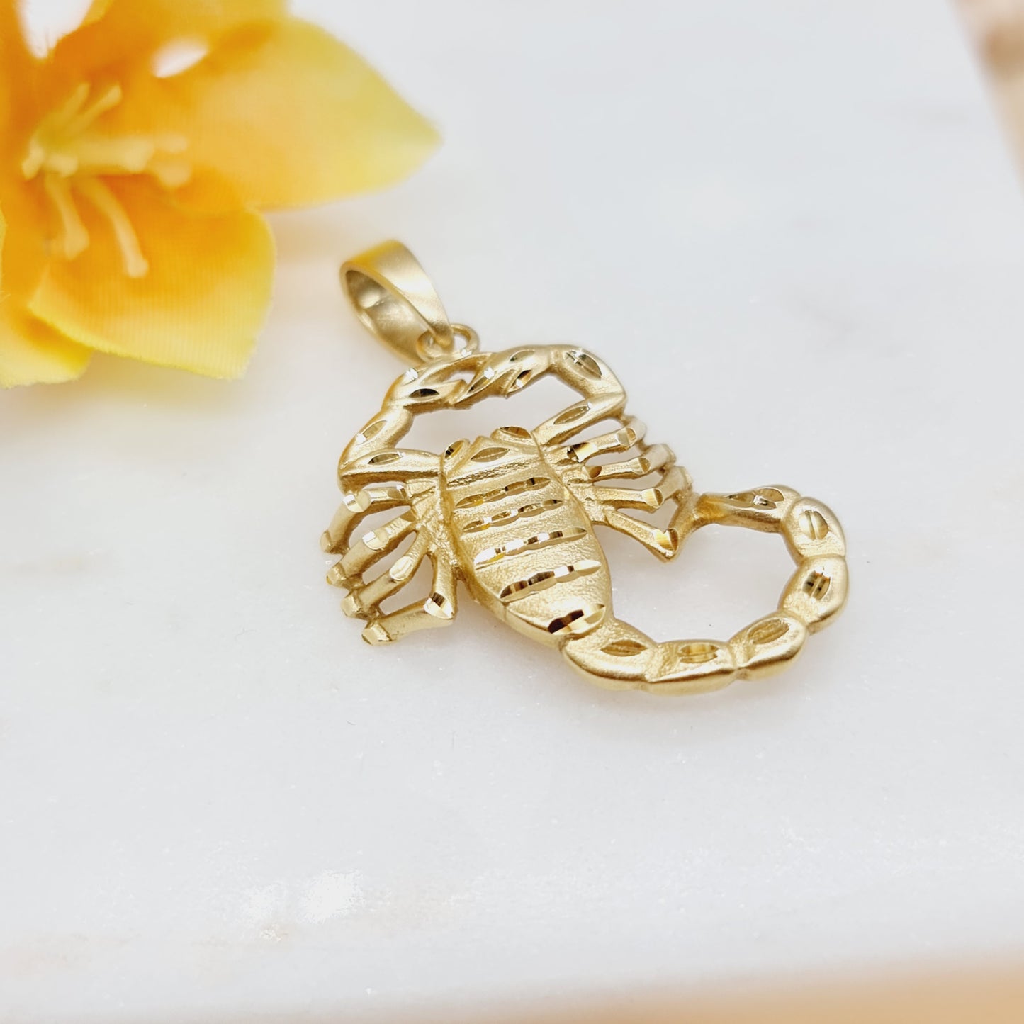 Anhänger Skorpion 585 14 KT Gold