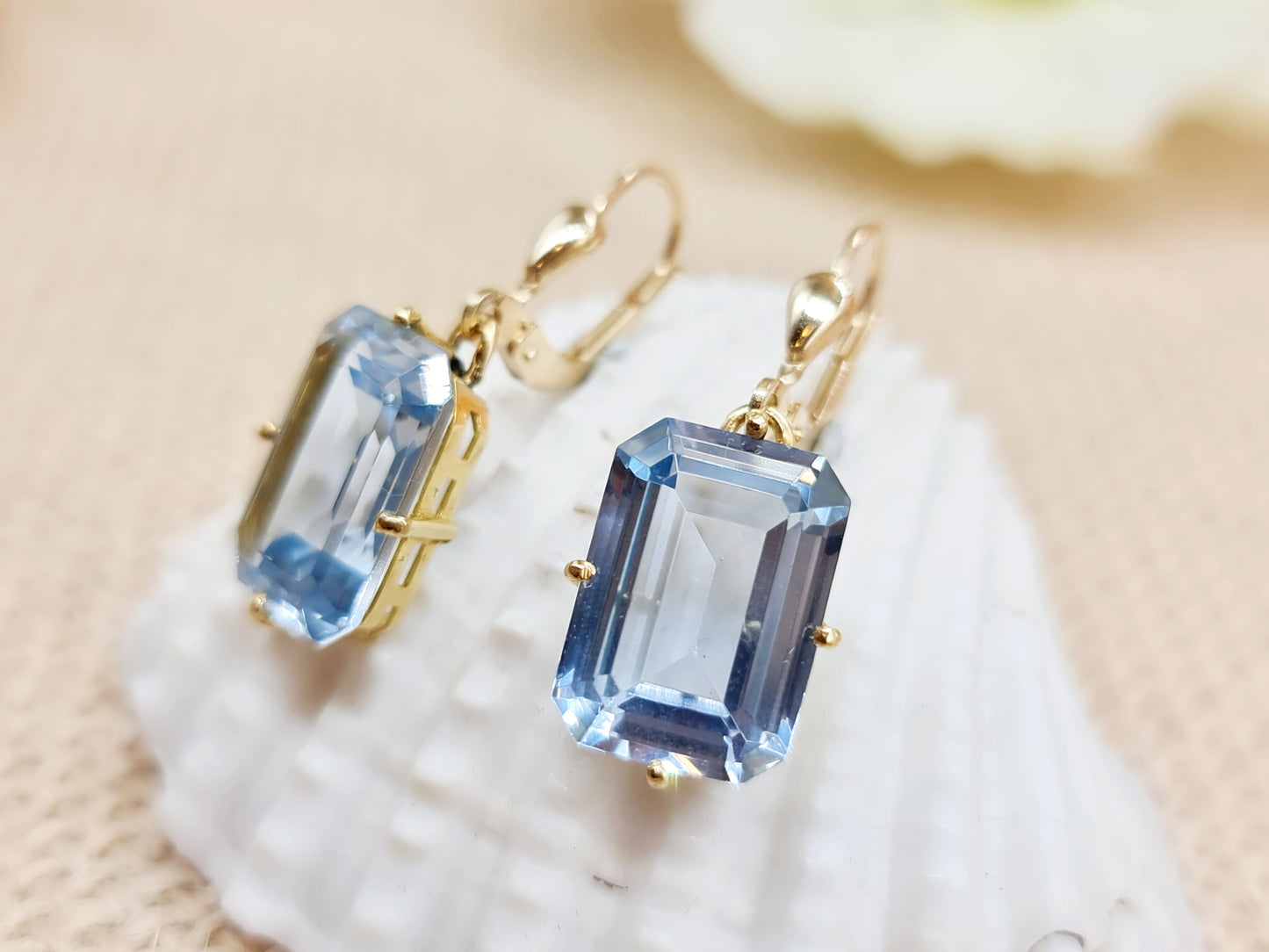 Ohrringe blauer Spinell 585 14 KT Gold