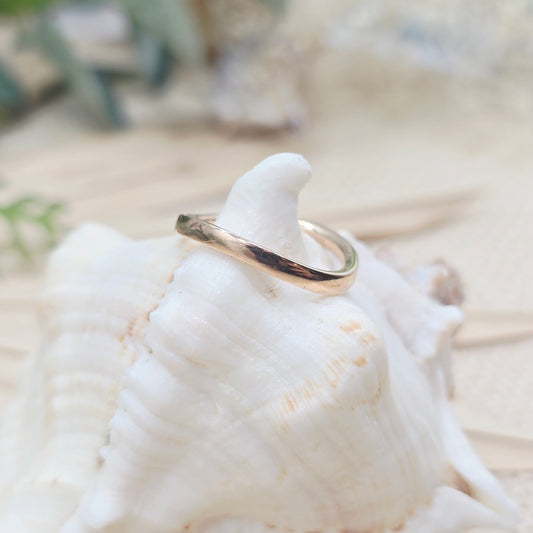 Gold Ring Wavy 585 14KT rotgold Gr: 53 (16,8mm) 2,46g