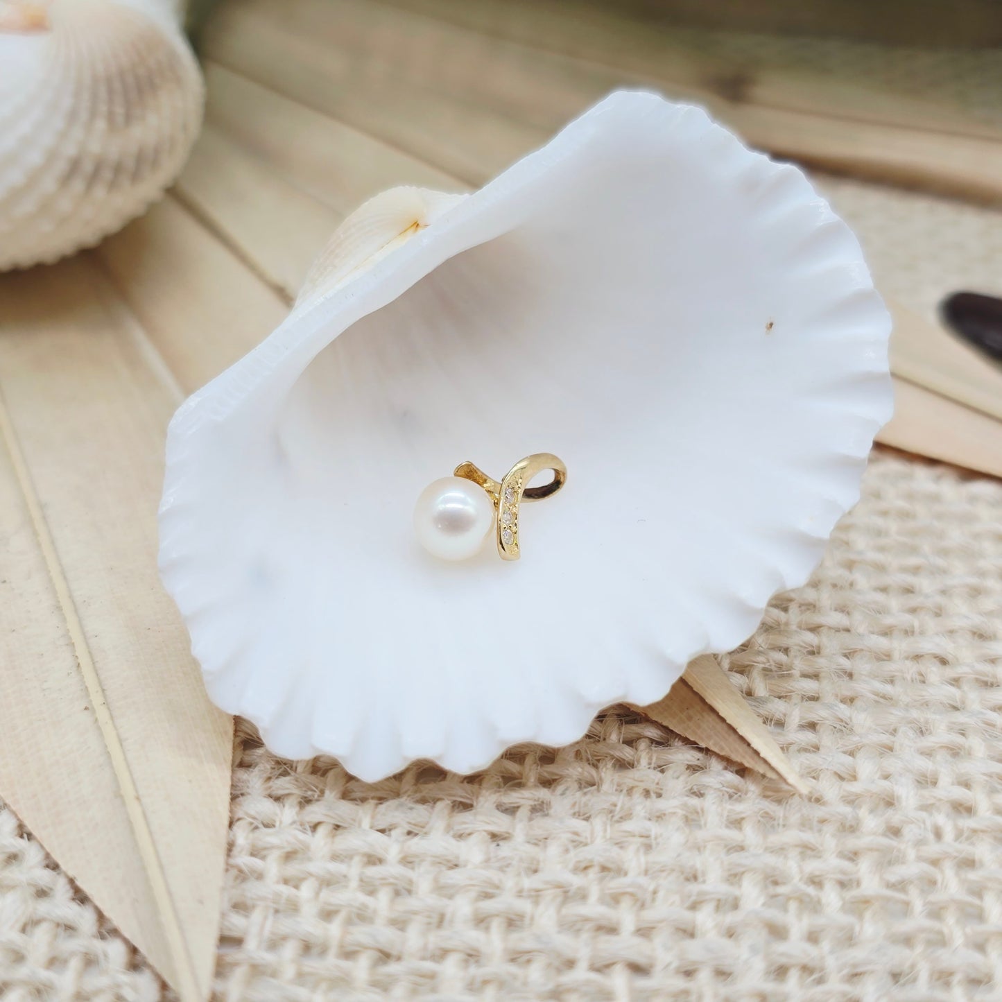 Anhänger Gelbgold 375 9kt Zirkonia Perle Gr: 11*6mm