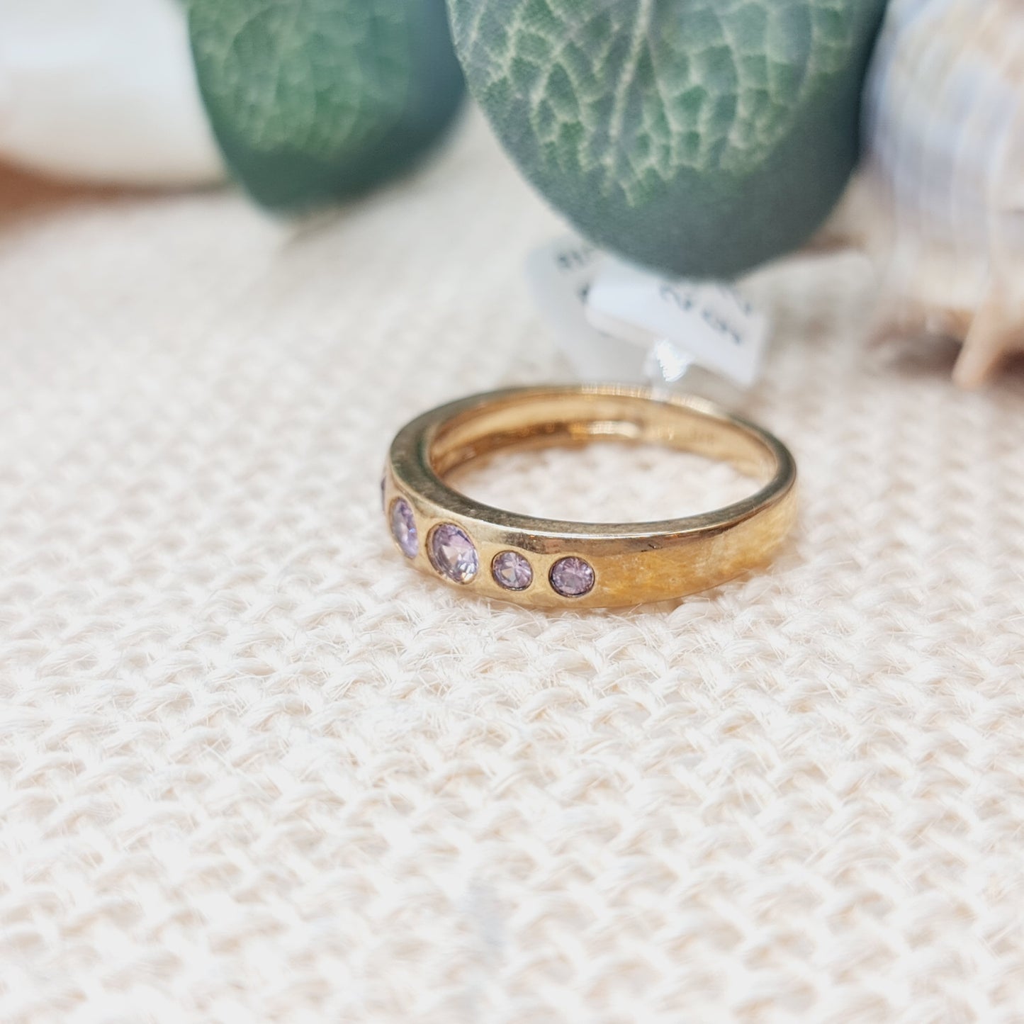 Ring purpur Safire 375 9 KT Gold Gr. 53