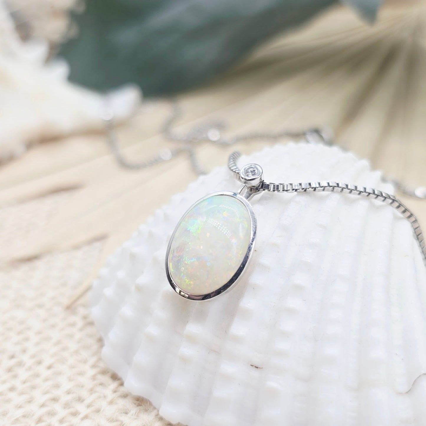 Kette Weißgold Panzer 750 18kt 42cm Opal und 1 Brillant