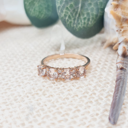 Ring Morganit Brillanten 417 10KT Gold Gr. 57