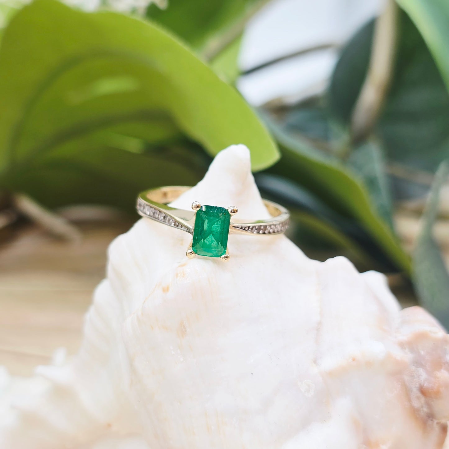 Ring Gold 585 14kt Zirkonia Grün und Weiß Gr: 56