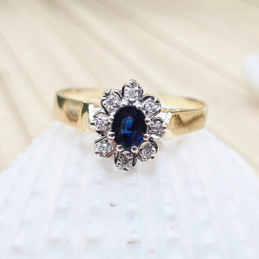 Ring 585 14 KT Gold 1 Safir, 8 Brillanten Gr. 60 (19,1mm)
