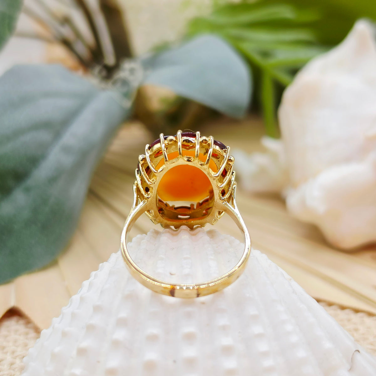 Vintage Ring Gemme Granat 375 9 KT Gold
