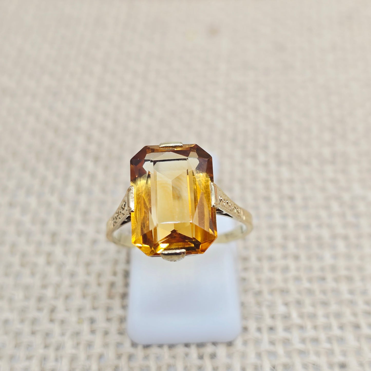 Ring Citrin 585 14 KT Gold Gr. 57