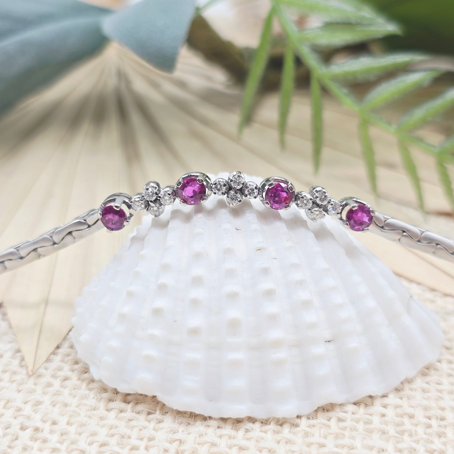 Armband Weißgold 585 14kt 43cm Rubine und Brillanten