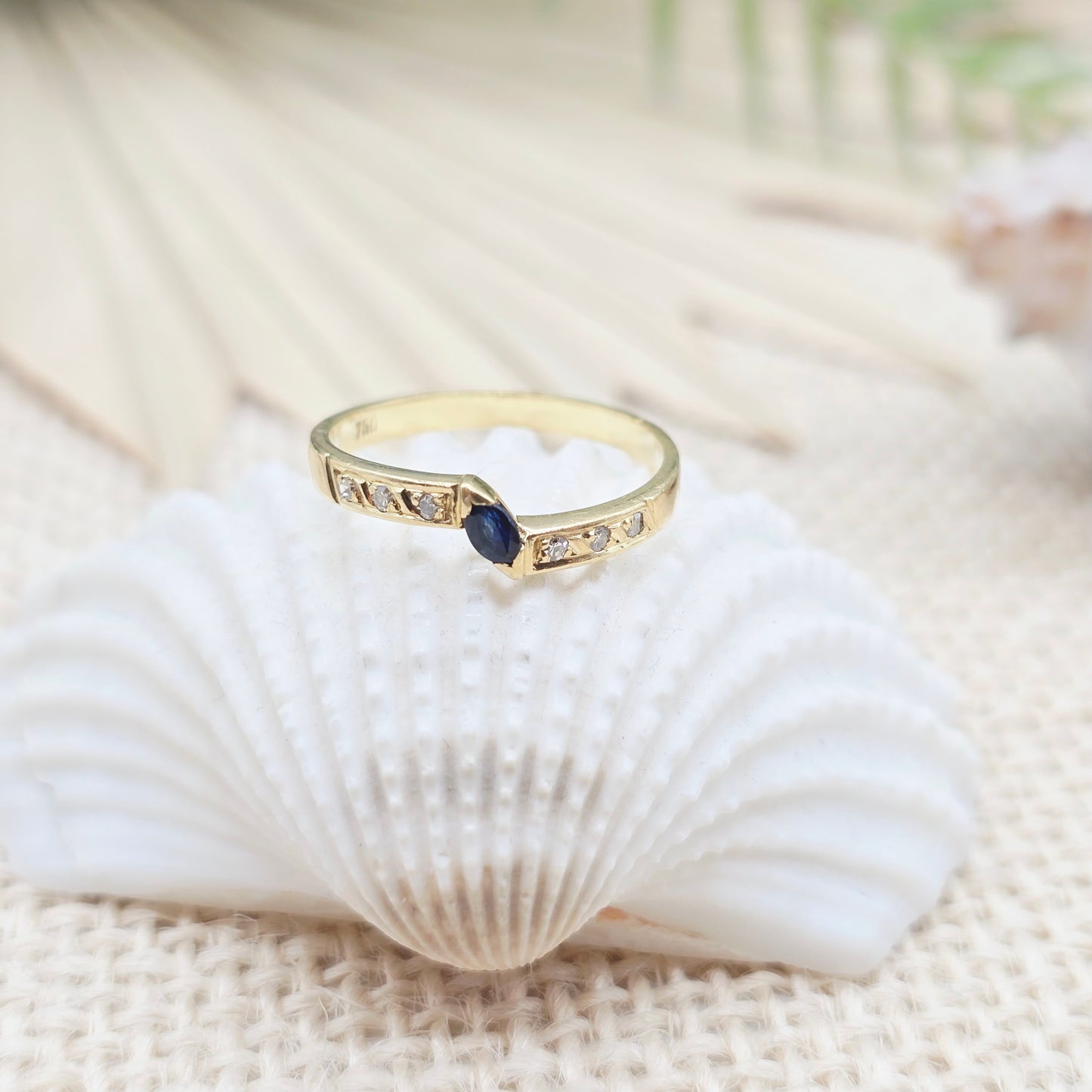 Ring Gold 750 18kt Safir 6 Brillanten Gr: 53
